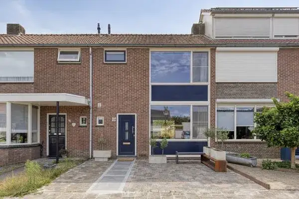 Terraced house for sale: Aerdmennekesbaan 27, Meerveldhoven Veldhoven