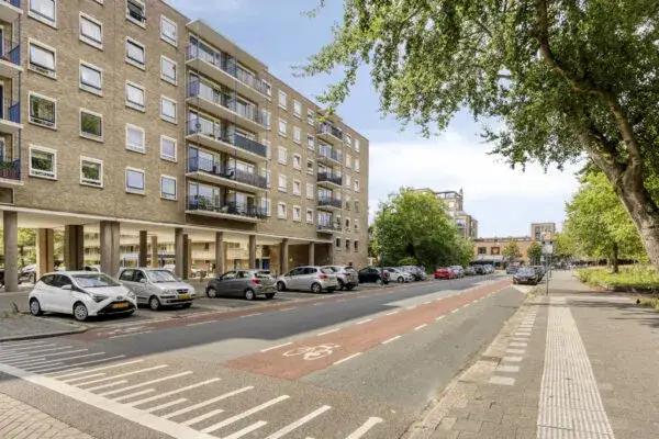 Apartment for sale: Aert van Neslaan 322, Zeeheldenbuurt Oegstgeest