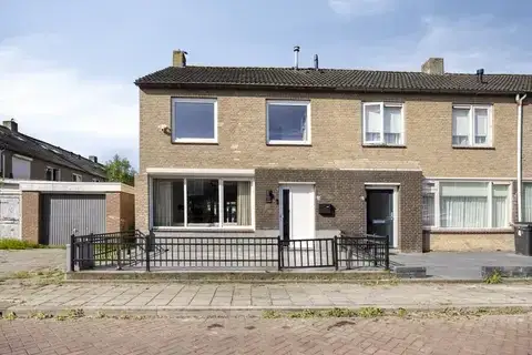 Hoekwoning te koop: Aert van Nesstraat 2, De Kruiskamp 'S-Hertogenbosch
