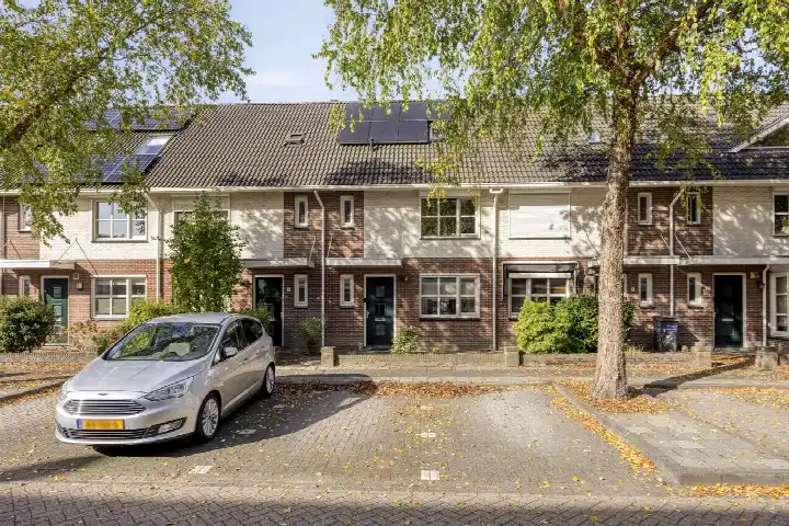 Terraced house for sale: Agatha Christielaan 7, Blixembosch-Oost Eindhoven