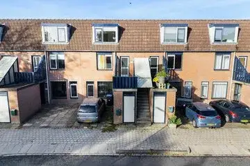 Apartment for sale: Aggemastate 262, Camminghaburen-Noord Leeuwarden