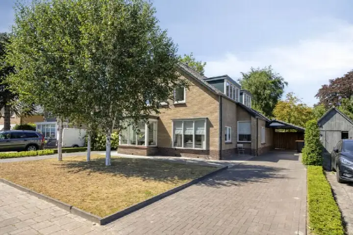 Detached house for sale: Agricolastraat 4, Sprenkelaar Apeldoorn