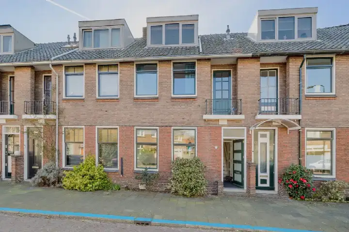 Tussenwoning te koop: Agrippinastraat 17, Voorburg West noord Voorburg