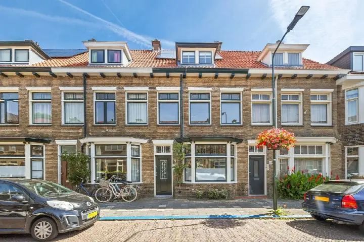 Tussenwoning te koop: Agrippinastraat 24, Voorburg West noord Voorburg