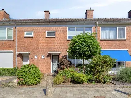 Terraced house for sale: Akeleistraat 36, Park Stokhorst Enschede