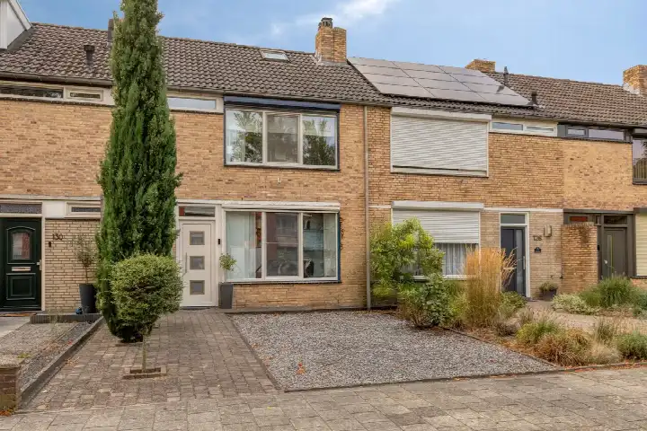 Tussenwoning te koop: Akert 128, Akert Geldrop