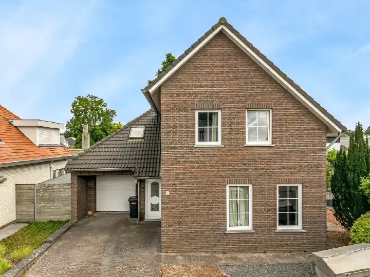Detached house for sale: Akkerweg 7, Linne Linne