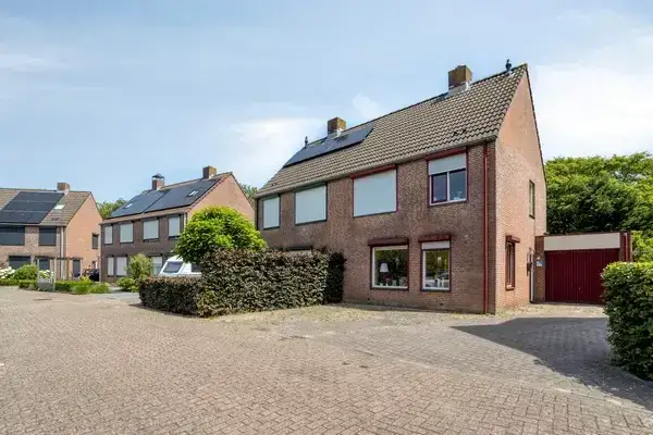 Twee-onder-één-kap te koop: Akkerwindelaan 28, Oude Vaart Terneuzen