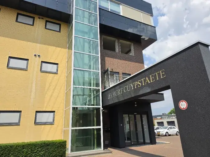 Appartement te huur: Albert Cuypstraat 1K, Withuis Venlo