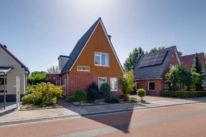Vrijstaande woning te koop: Albert Hahnweg 49, Zuiderenk Lochem