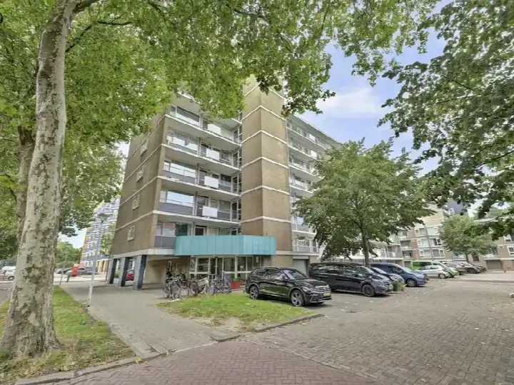 Apartment for sale: Albert van Raalteplein 128, Van Zantenbuurt Schiedam