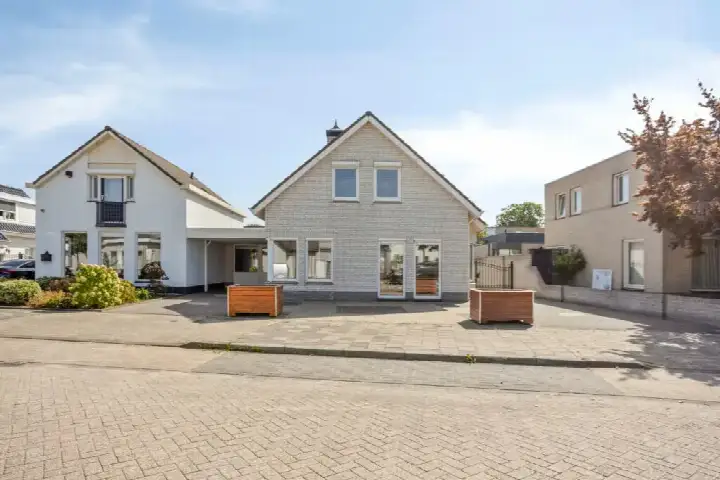 Twee-onder-één-kap te koop: Alblasstraat 41, Kerkdorp Acht Eindhoven