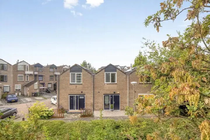 Terraced house for sale: Albrechtsveld 72, Zomenbuurt Gouda