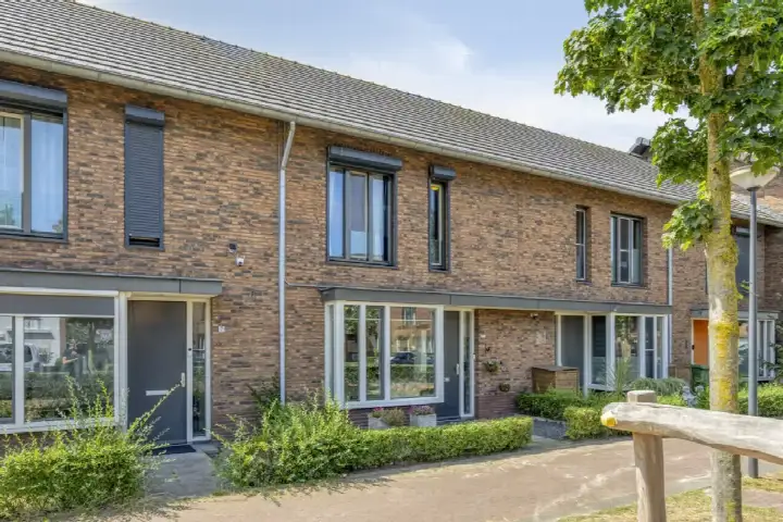 Terraced house for sale: Alde-Biezenstraat 7C, Gemert-Centrum Gemert