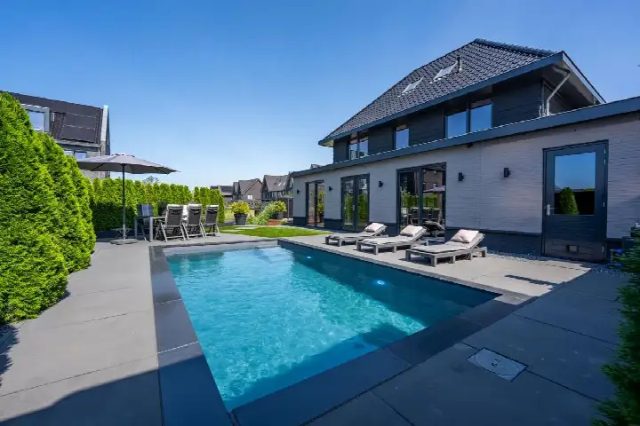 Detached house for sale: Aleksandr Prochorovstraat 32, Nobelhorst Oost Almere
