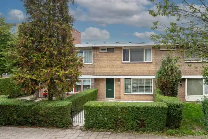 Tussenwoning te koop: Alexander de Grotelaan 236, Kanaleneiland-Zuid Utrecht