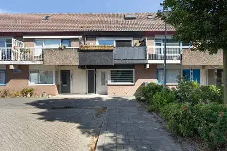 Terraced house for sale: Alicantepad 25, Oosterflank Rotterdam