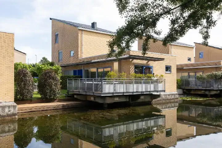 Vrijstaande woning te koop: Alpen 7, Kleurrijke buurt Doetinchem
