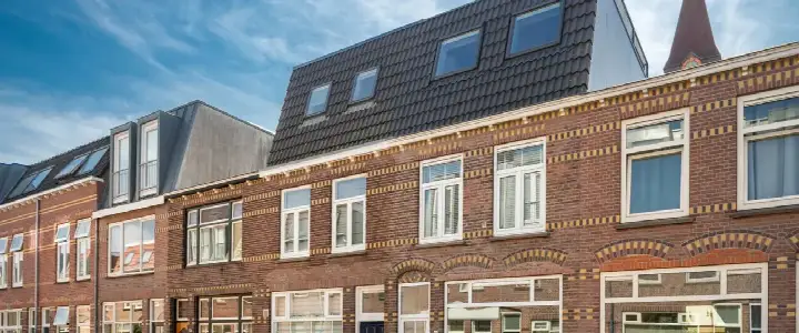 Tussenwoning te koop: Amaliastraat 68, Rivierenwijk Utrecht