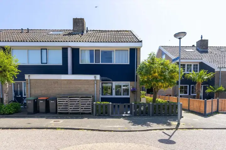 Hoekwoning te koop: Amaryllislaan 10, Plan Oost Hoogkarspel