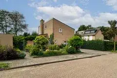 Vrijstaande woning te koop: Ambachtsherenlaan 2, Waspik beneden Waspik
