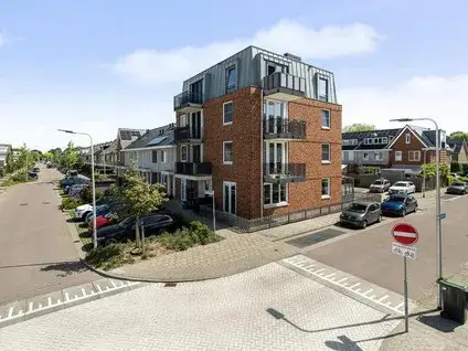 Studio te koop: Ambachtsherenweg 24A01, Westwout Zoeterwoude