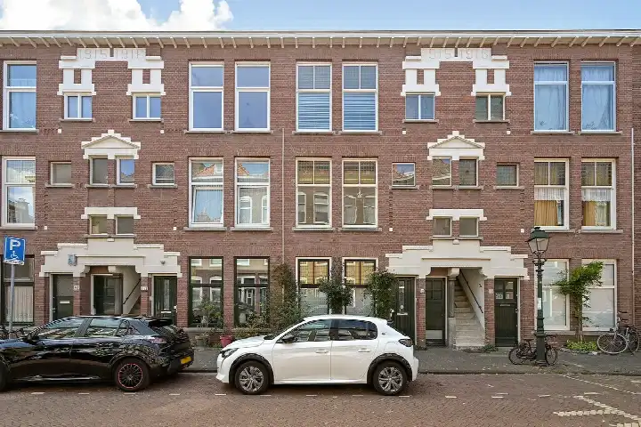Appartement te koop: Ampèrestraat 148, Valkenboskwartier 'S-Gravenhage