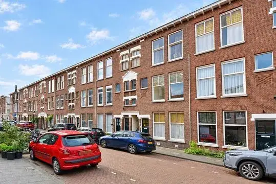 Appartement te koop: Ampèrestraat 174, Valkenboskwartier 'S-Gravenhage