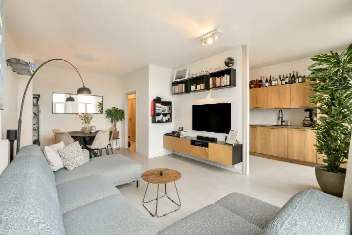 Apartment for sale: Amsteldijk 55-2, Willibrordusbuurt Amsterdam