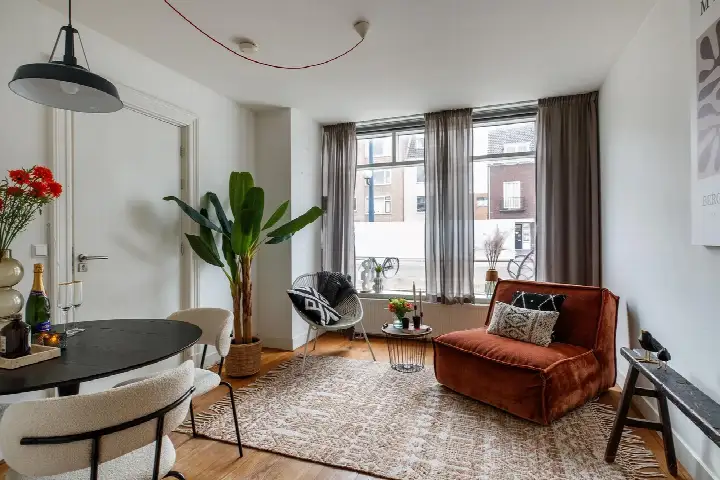 Studio te koop: Amsterdamsestraatweg 561, Elinkwijk en omgeving Utrecht