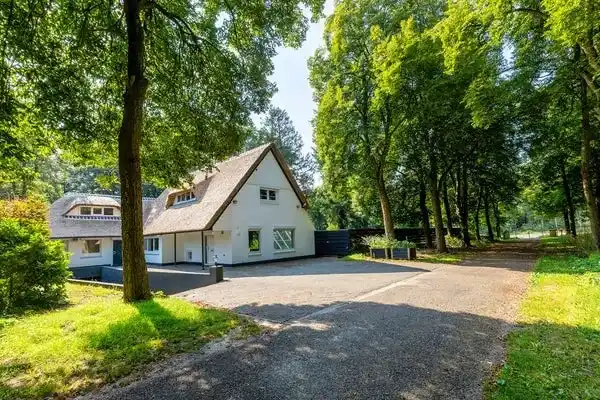 Detached house for sale: Amsterdamseweg 248, West van Schaarsbergen Arnhem