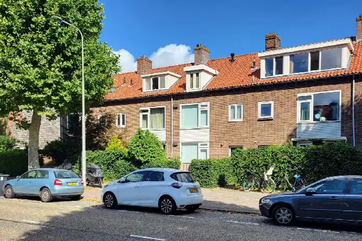 Tussenwoning te koop: Amsterdamseweg 355, Oranjebuurt Amstelveen