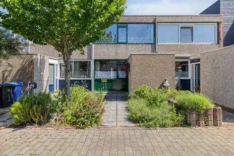 Terraced house for sale: Andoorn 27, Ommoord Rotterdam