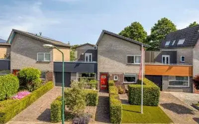 Tussenwoning te koop: Andoornweg 37, De Stoof Grave