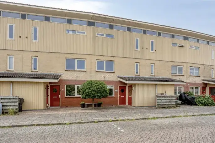 Terraced house for sale: Anemonenstraat 28, Noord-Scharwoude Oost Noord-Scharwoude