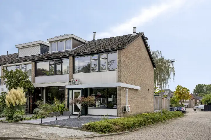 Hoekwoning te koop: anemoonstraat 85, Park Stokhorst Enschede