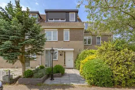 Tussenwoning te koop: Anjersingel 60, Badhoevedorp Noordwest Badhoevedorp