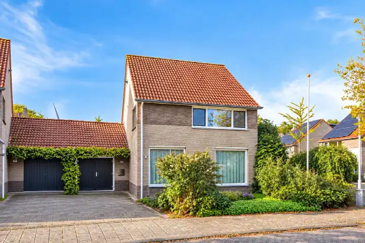 Hoekwoning te koop: Anjervallei 187, Maasvallei 'S-Hertogenbosch
