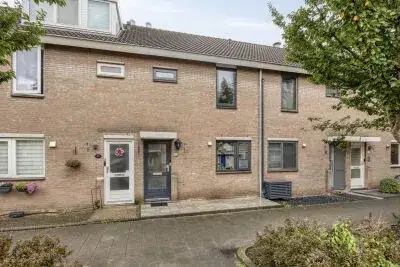 Tussenwoning te koop: Anjerveld 13, Zuidplas Velden Nieuwerkerk Aan Den Ijssel