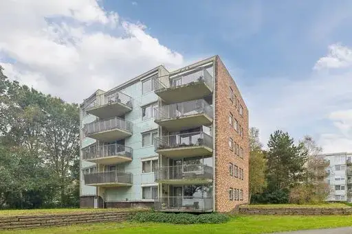 Appartement te koop: Anna Blamanlaan 51, Schrijversbuurt Amstelveen