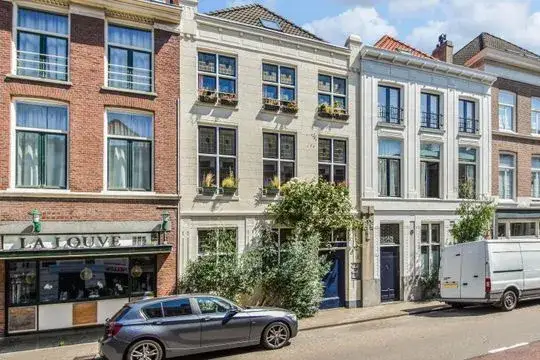 Apartment for sale: Anna Paulownastraat 49A, Zeeheldenkwartier 'S-Gravenhage