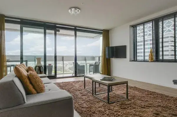 Appartement te huur: Anna Van Buerenplein 166, Rivierenbuurt-Noord 'S-Gravenhage