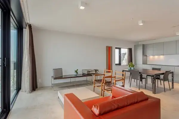 Appartement te huur: Anna Van Buerenplein 239, Rivierenbuurt-Noord 'S-Gravenhage