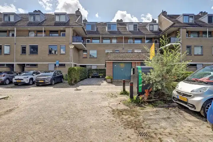 Apartment for sale: Anna van Hensbeeksingel 115, Boerhaavekwartier Gouda