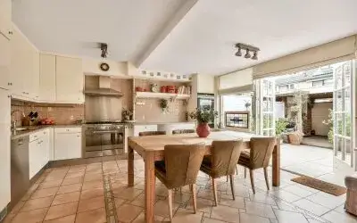 Terraced house for sale: Anna van Burenstraat 70, Loper Zuid Vlaardingen