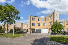 Tussenwoning te koop: Annie M.G. Schmidtweg 22, Literatuurwijk Zuid Almere