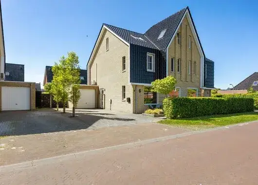 Twee-onder-één-kap te koop: Anserstraat 6, Verspreide huizen Zuidhorn Zuidhorn