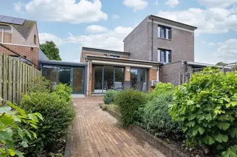 Tussenwoning te koop: Antiguastraat 33, Eilandenbuurt Oost Almere