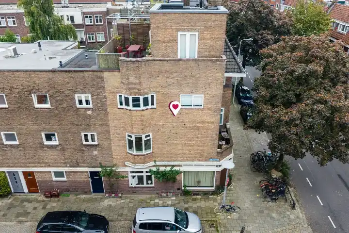 Studio te koop: Antonius Matthaeuslaan 61, Tuinwijk-West Utrecht