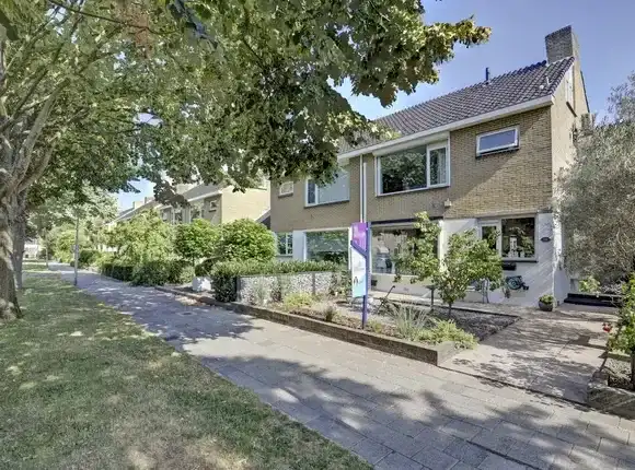 Tussenwoning te koop: Antoniuslaan 43, Kruiswiel Hendrik-Ido-Ambacht
